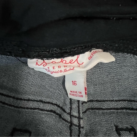 Plus size women’s maternity Bermuda jean shorts size 16 - Picture 4 of 4